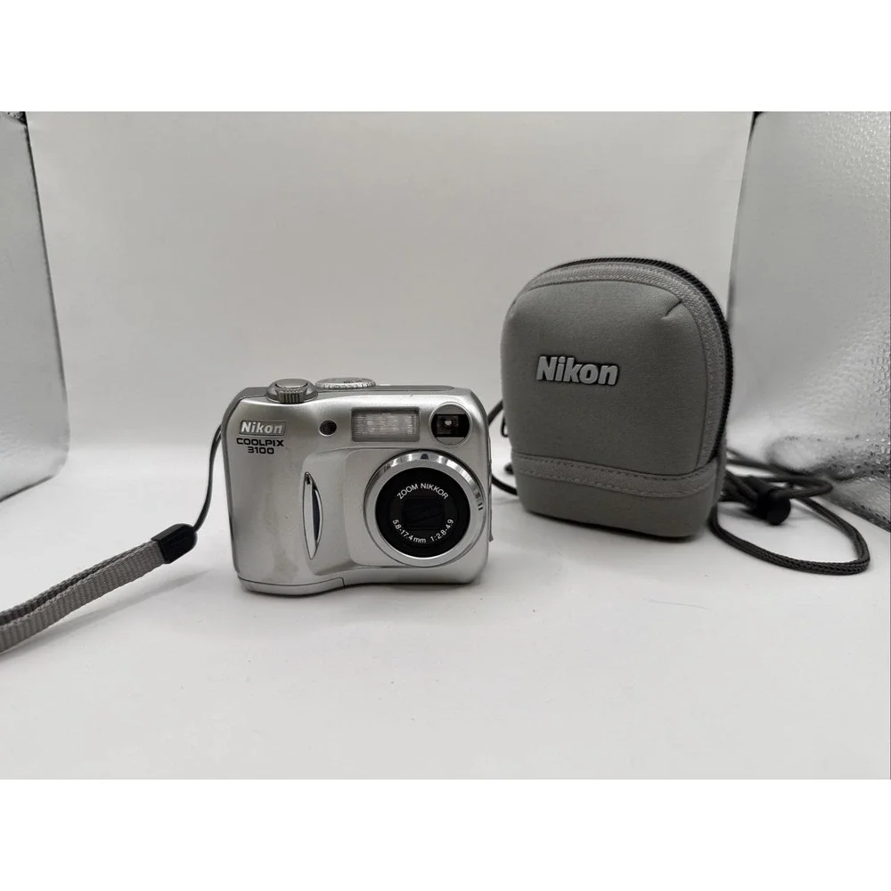 Nikon COOLPIX 3100 3.2MP Digital Camera Silver 3x Nikkor Zoom Digicam FOR PARTS